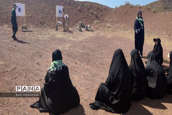 آموزش یگان بسیج و میدان تیر شهرستان رباط‌کریم