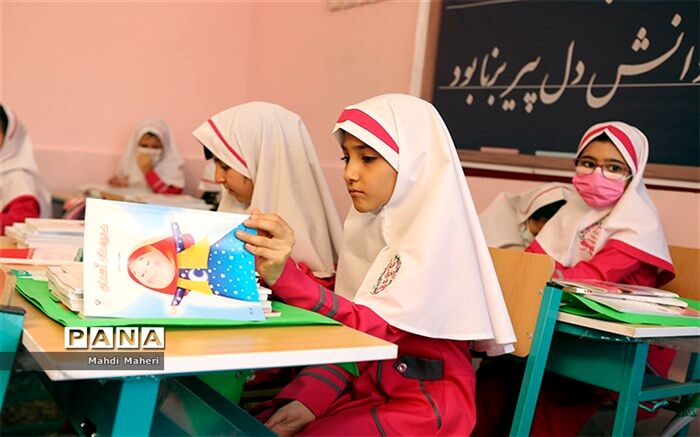 برنامه‌ فراگیر پرورشی تمام ارکان مدرسه را وادار به فعالیت می‌کند