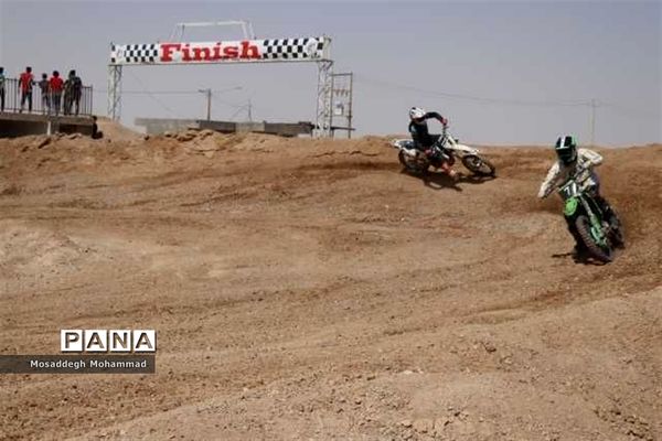 برگزاری لیگ استانی مسابقات موتورکراس در اردکان