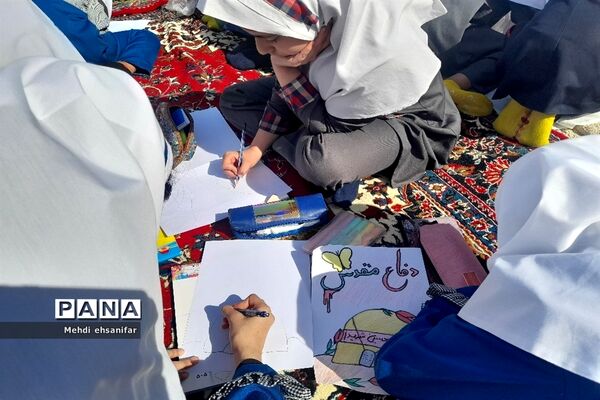 نقاشی همگانی ایثار و همدلی در بجنورد