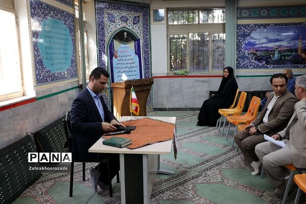 برگزاری جلسه توجیهی مدیران جدید الانتصاب آموزش و پرورش ناحیه دو شهرری
