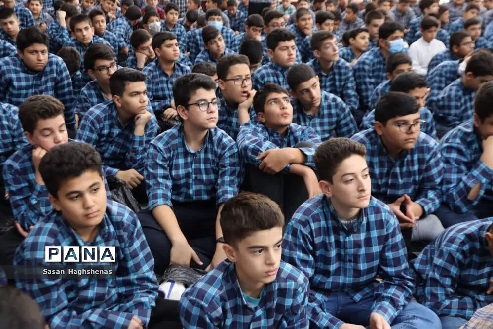 مراسم «نورچشم» ویژه آغازنمازجماعت درمدارس اسلامشهر