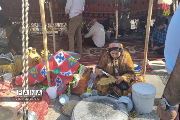 برگزاری نمایشگاه صنایع‌دستی و محصولات روستایی و عشایری در مصلی امام خمینی (ره)