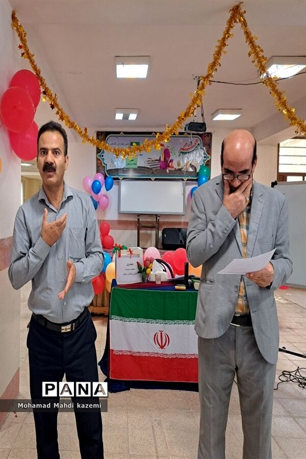 انتخابات انجمن اولیا و مربیان مجتمع آموزشی سروش