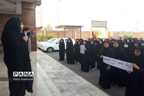 نواختن زنگ حمایت از دانش‌آموزان فلسطینی در مدارس اندیمشک