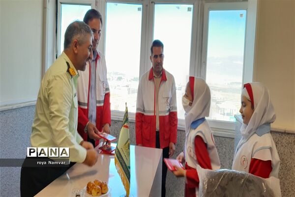 تجلیل به‌مناسبت هفته نیروی انتظامی شهرستان مانه وسملقان