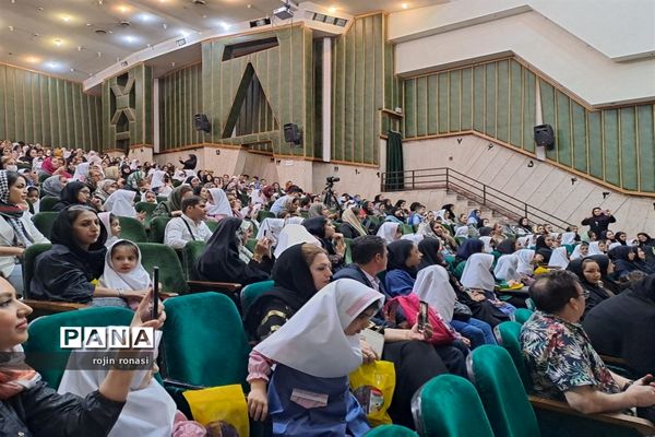 جشن غنچه‌ها در کانون فرهنگی تربیتی سلمان