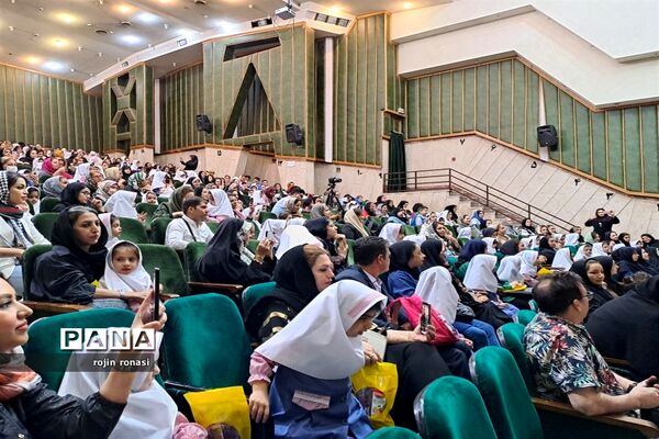 جشن غنچه‌ها در کانون فرهنگی تربیتی سلمان