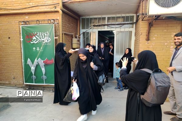 اعزام دانش‌آموز خبرنگاران دختر خوزستان به اردوی ملی خبرنگاران  پانا در تهران