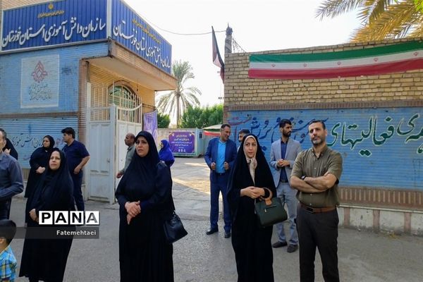 اعزام دانش‌آموز خبرنگاران دختر خوزستان به اردوی ملی خبرنگاران  پانا در تهران