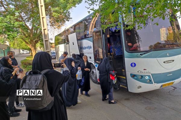 اعزام دانش‌آموز خبرنگاران دختر خوزستان به اردوی ملی خبرنگاران  پانا در تهران