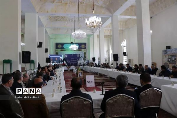 جلسه شورای اداری شهرستان تبریز