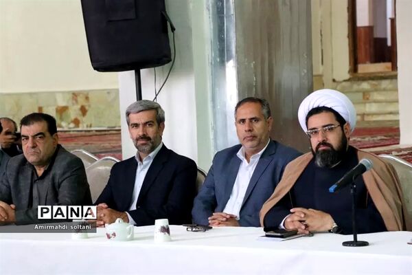 جلسه شورای اداری شهرستان تبریز