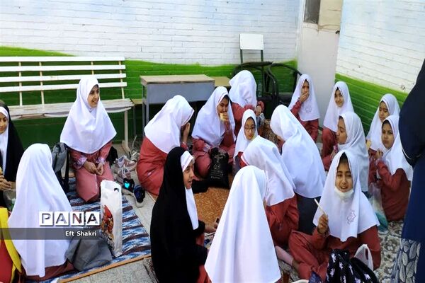 روز جهانی کودک در آموزشگاه ریاحین ناحیه یک یزد