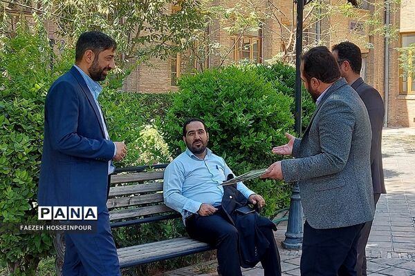 بازدید معاونان پرورشی شهرستان‌های استان تهران از مدرسه دارالفنون