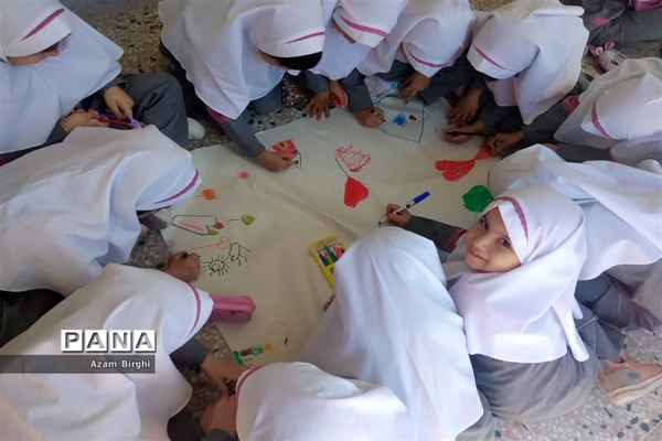 روز جهانی کودک در دبستان سمیه ناحیه یک