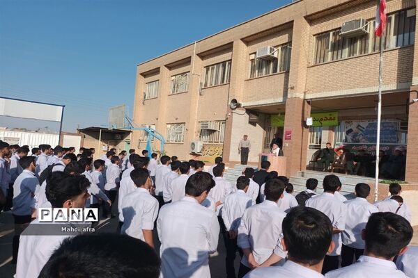نواخته شدن زنگ همبستگی با مردم فلسطین در دبیرستان شاهد باقرالعلوم (ع) بهبهان