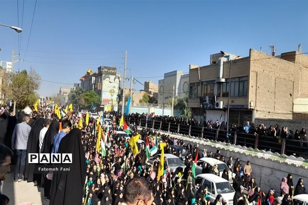 کاروان نمادین ورود حضرت معصومه(س) به قم