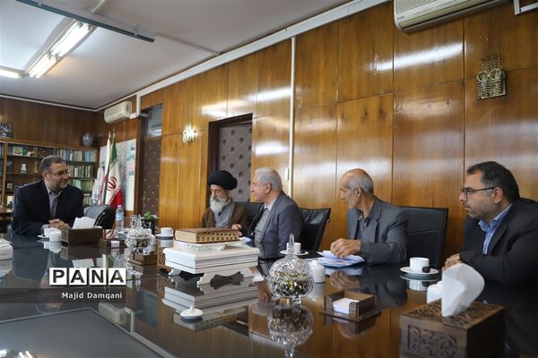 آیین امضای تفاهم‌نامه بین جمعیت مبارزه با استعمال دخانیات ایرانیان و اداره‌کل آموزش و پرورش شهر تهران