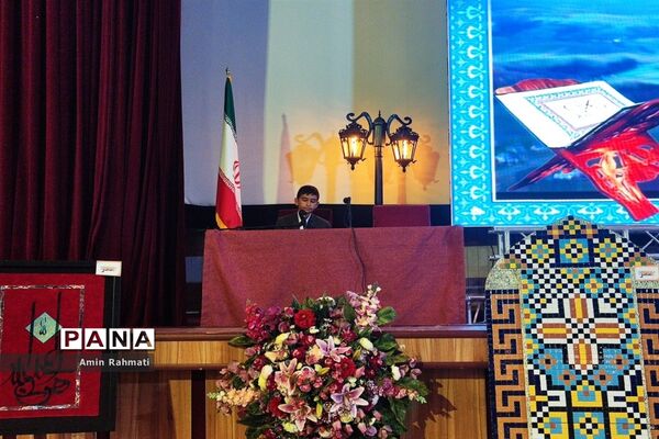 نشست وزیر آموزش و پرورش با فرهنگیان استان فارس