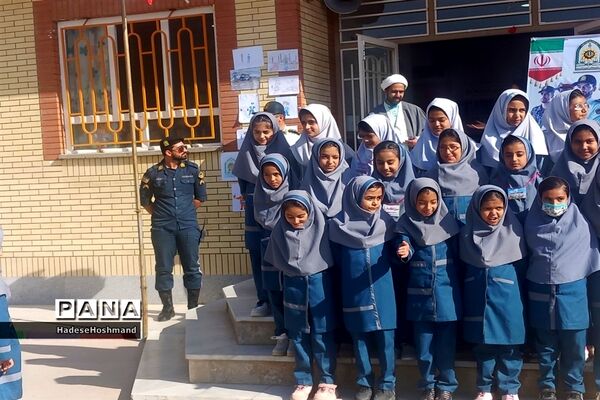گرامیداشت هفته نیروی انتظامی در خلیل‌آباد