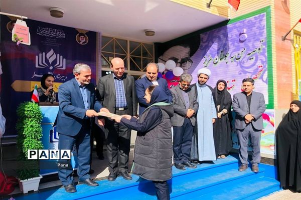 نواختن زنگ هفته بهداشت