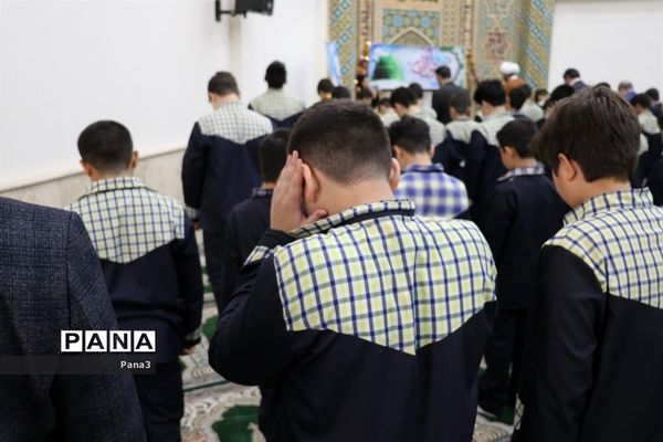 اجرای طرح نور چشم در آموزش و پرورش منطقه ۳