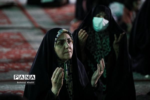 اعزام کاروان زیارتی راهیان ولایت وزارت آموزش و پرورش به استان قم