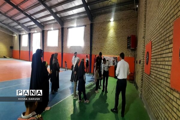 برگزاری مسابقات ورزشی و رالی در هفته انتظامی