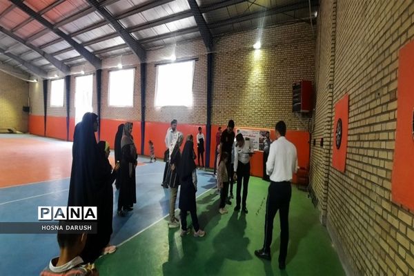 برگزاری مسابقات ورزشی و رالی در هفته انتظامی