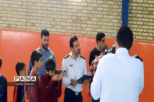 برگزاری مسابقات ورزشی و رالی در هفته انتظامی