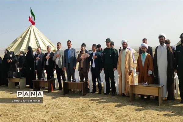 گرامیداشت هفته ملی کودک در مدارس عشایری سیار شهرستان شیروان