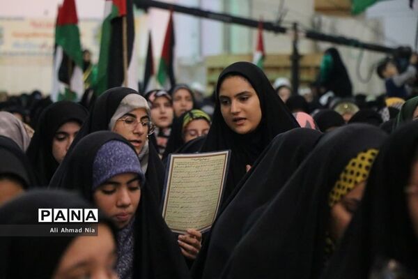 اجتماع دانشجویان دختر سراسر کشور در حرم حضرت معصومه(س)
