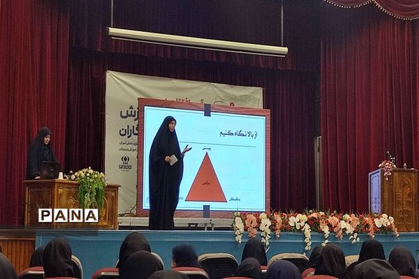 اردوی ملی آموزش دانش‌آموزان خبرنگار پانا در تهران