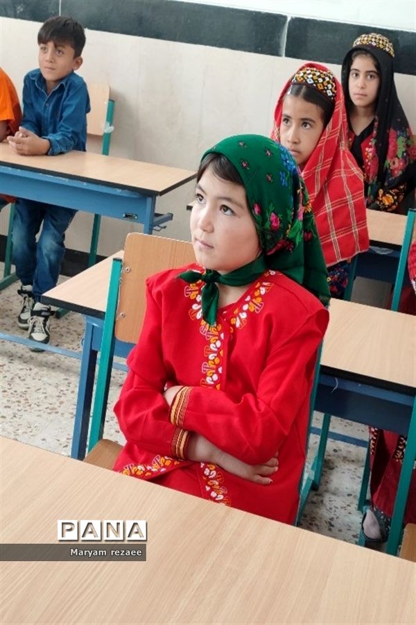 افتتاح دبستان در روستای قزلر شهرستان مانه و سملقان