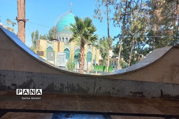 مراسم غبارروبی و میثاق با شهدای شهرستان رباط کریم