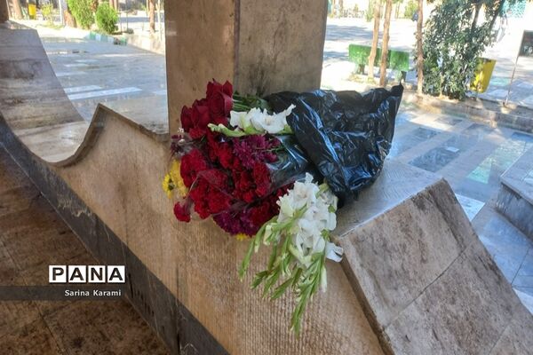 مراسم غبارروبی و میثاق با شهدای شهرستان رباط کریم