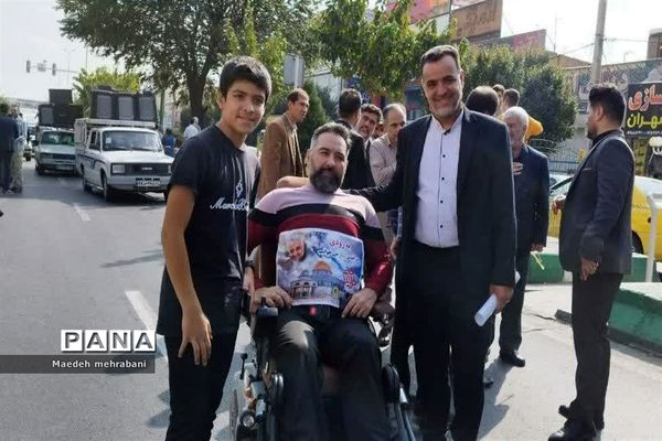 راهپیمایی مردم شهرستان قرچک در حمایت از مردم مظلوم فلسطین