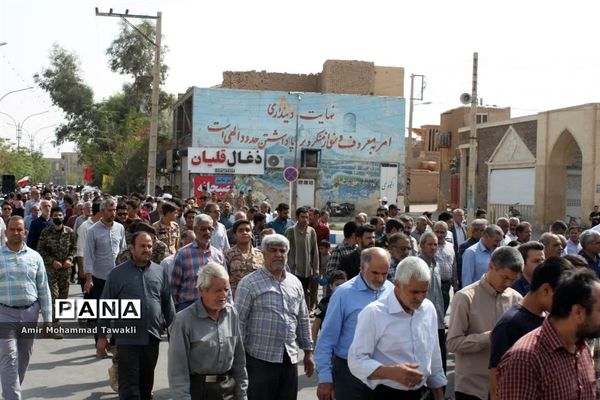 صلابت شعار کودکان و نوجوانان بافقی در حمایت از فلسطین