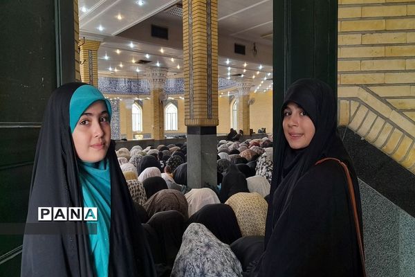 راهپیمایی ضد صهیونیستی دانش‌آموزان و فرهنگیان صفادشت در حمایت از مردم فلسطین