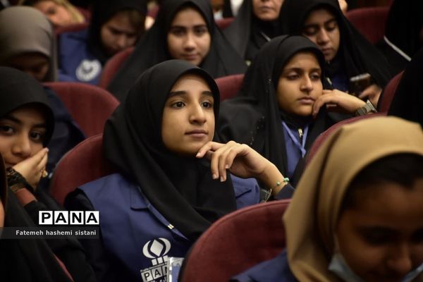 دومین روز از اردوی ملی آموزش دانش‌آموز خبرنگاران دختر