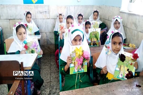 جشن قرآن کلاس دومی ها در دبستان فاطمیه
