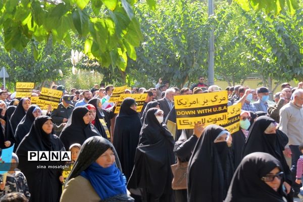 برگزاری راهپیمایی برای حمایت از کودکان فلسطینی در بجنورد