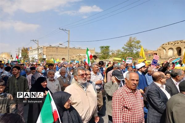 راهپیمایی مردم استان مرکزی در حمایت از مقاومت فلسطین