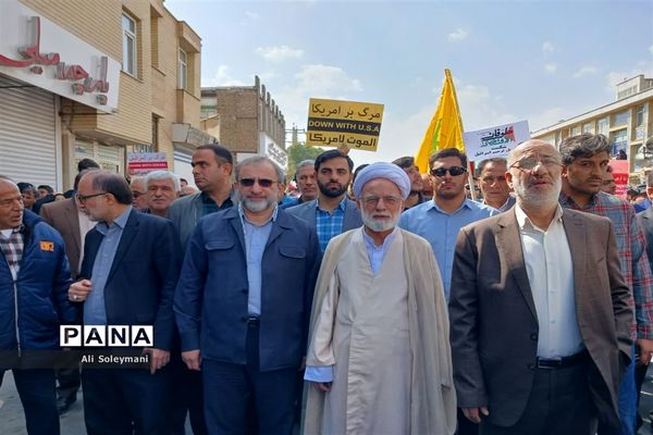 راهپیمایی مردم استان مرکزی در حمایت از مقاومت فلسطین