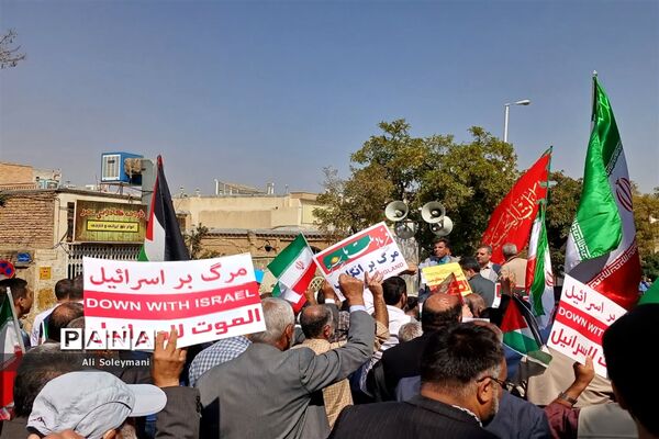 راهپیمایی مردم استان مرکزی در حمایت از مقاومت فلسطین