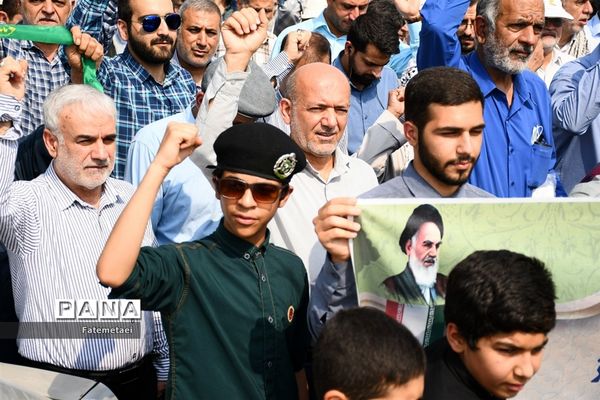 حضور پرشور مردم اهواز در راهپیمایی طوفان الاقصی