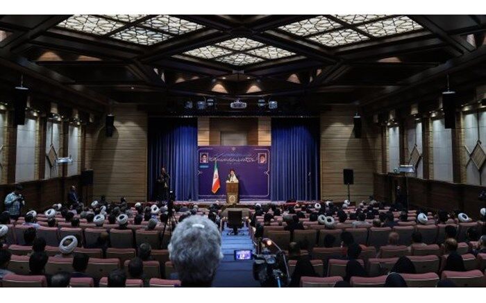 مدیران بدانند اگر دچار بی‌انگیزگی شوند، دولت با آنها عقد اخوت ندارد