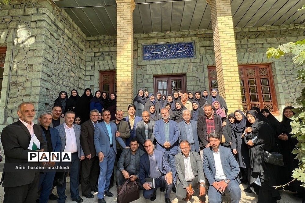 جلسه هم‌اندیشی مسائل تربیتی و پرورشی مدیران مدارس با امام جمعه رودهن