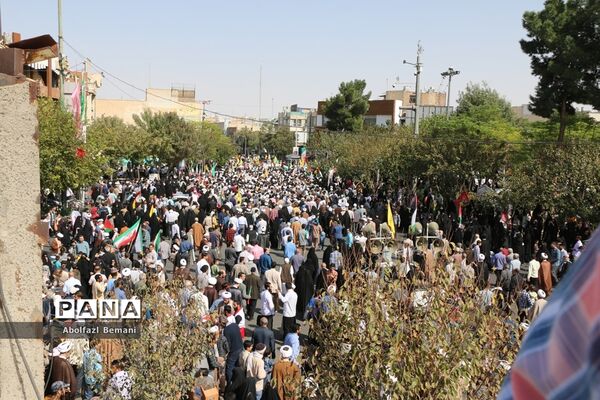 راهپیمایی مردم قم در حمایت از مبارزان فلسطینی